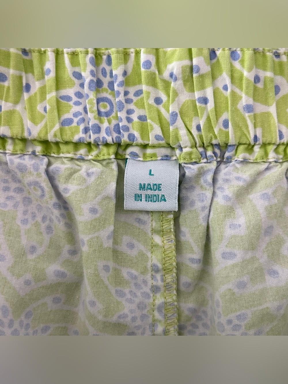 Needham Lane 100% Cotton Pajama Set Women’s L Shorts & Shirt Green Blue Print - Picture 11 of 11